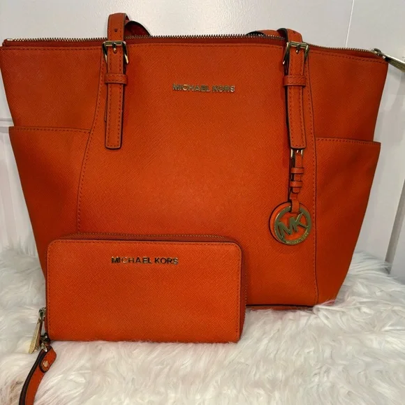 Michael Kors Bold Orange Charlotte Tote And Wallet - Picture 1 of 16